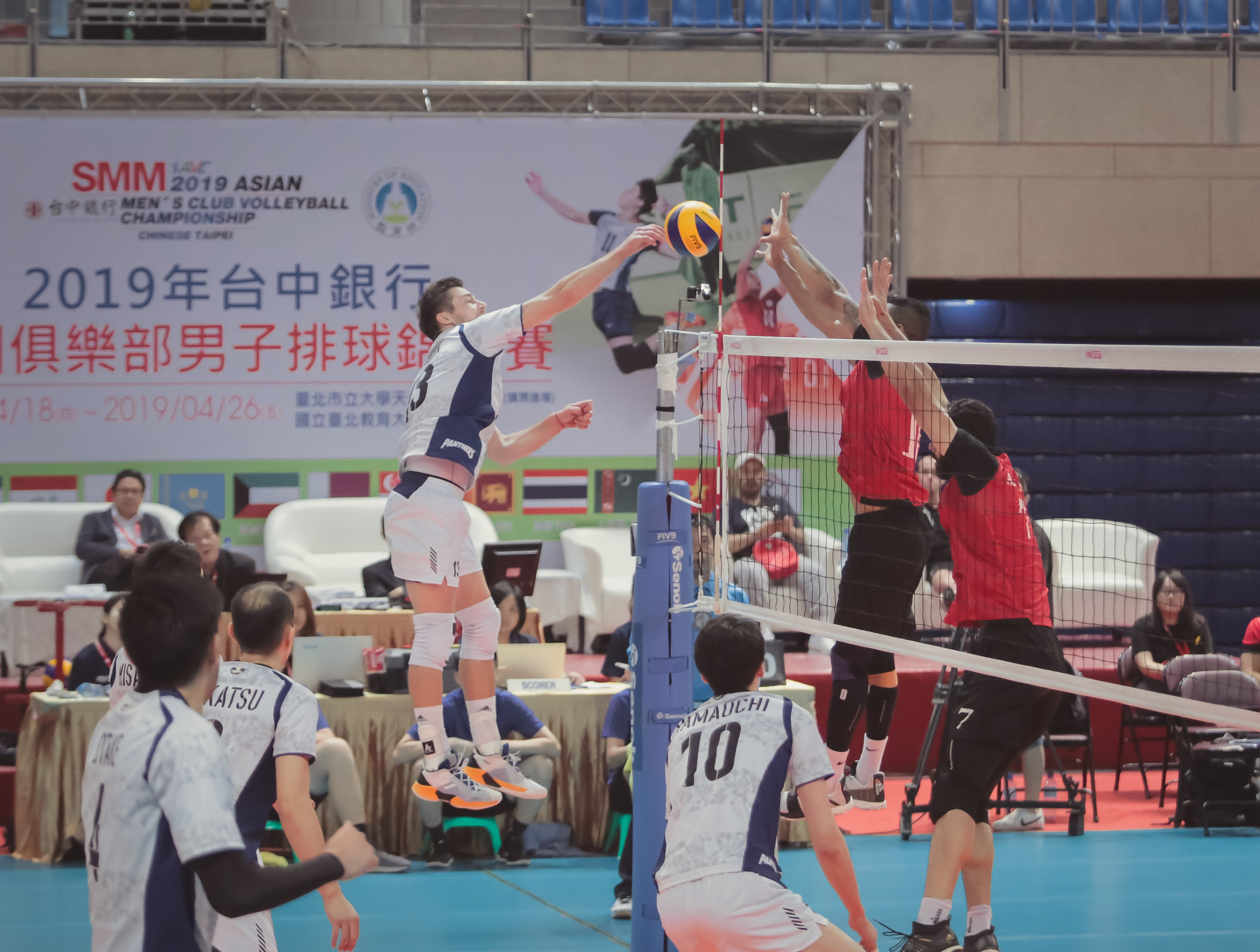 KUBIAK STEERS PANTHERS TO COMEBACK WIN AGAINST AL-RAYYAN AND A STEP CLOSER TO JAPAN’S FIRST-EVER ASIAN MEN’S CLUB TITLE