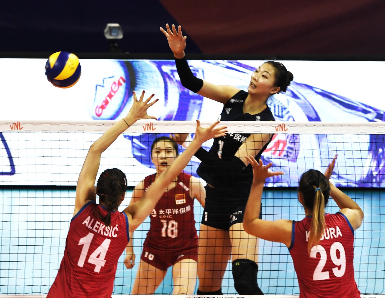 CHINA STAY ATOP VNL STANDING AFTER 3-0 ROUT OF SERBIA