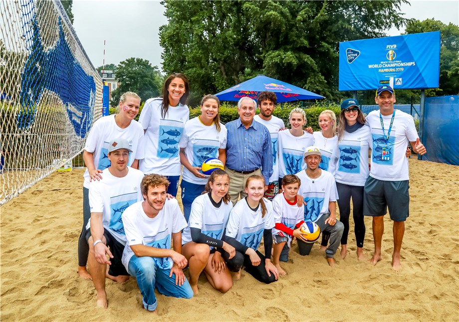 WORLD CHAMPIONSHIPS INSPIRE BEACH VOLLEYBALL PLAYES TO PROTECT THE OCEANS