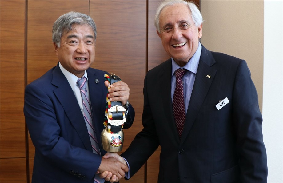 FIVB PRESIDENT DISCUSSES FUTURE OF JAPANESE VOLLEYBALL WITH NTV