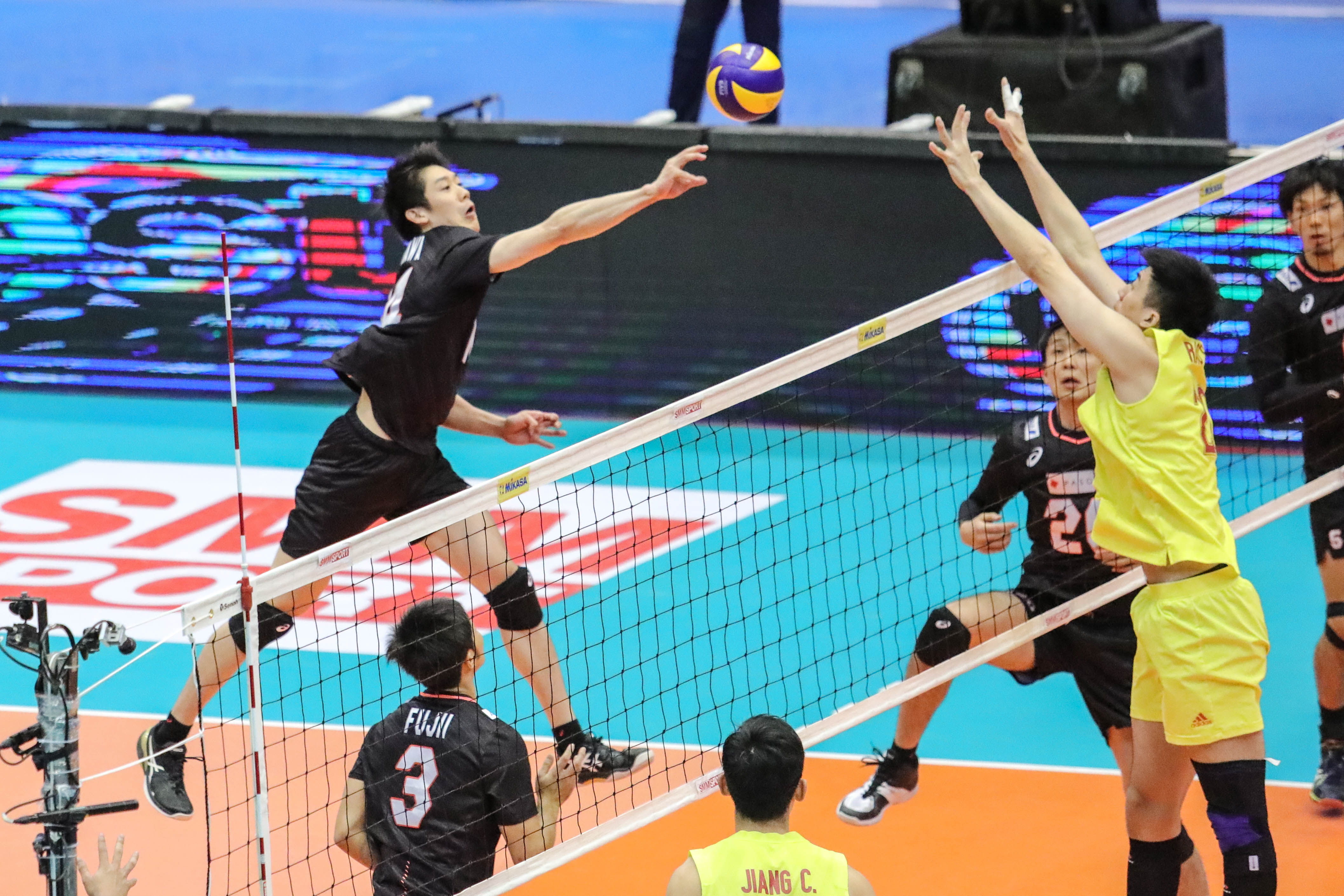 ISHIKAWA LEADS CLASSY JAPAN TO EXCEPTIONAL FOUR-SET WIN AGAINST CHINA AND SEMI-FINALS