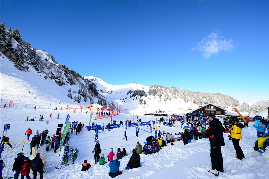 SNOW VOLLEYBALL FESTIVAL A HIT ON THE SWISS ALPS