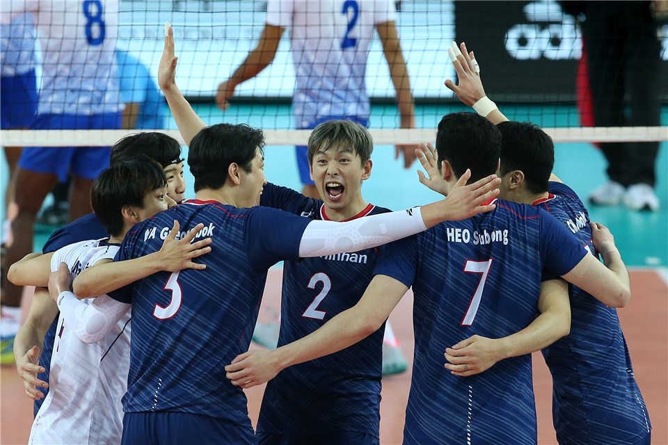 KOREA KEEP SEMI-FINAL HOPES ALIVE AFTER 3-0 TRIUMPH OVER INDIA