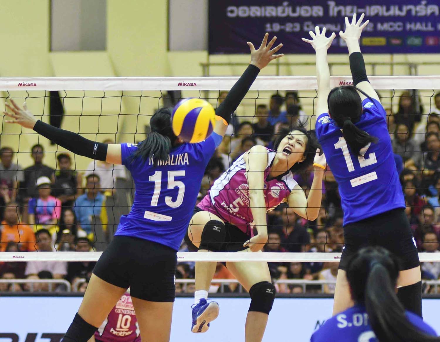 VOLLEYBALL THAILAND LEAGUE 2020 TO RESUME BEHIND CLOSED DOORS AFTER 4 ...