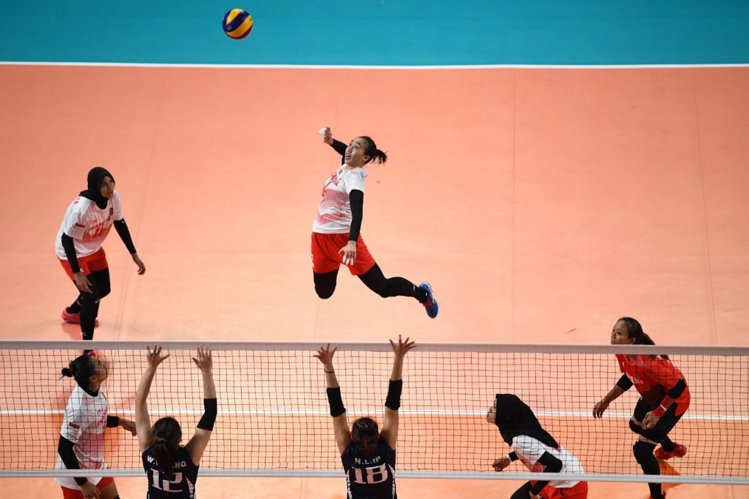 AMALIA PROUD TO REPRESENT INDONESIA - Asian Volleyball Confederation