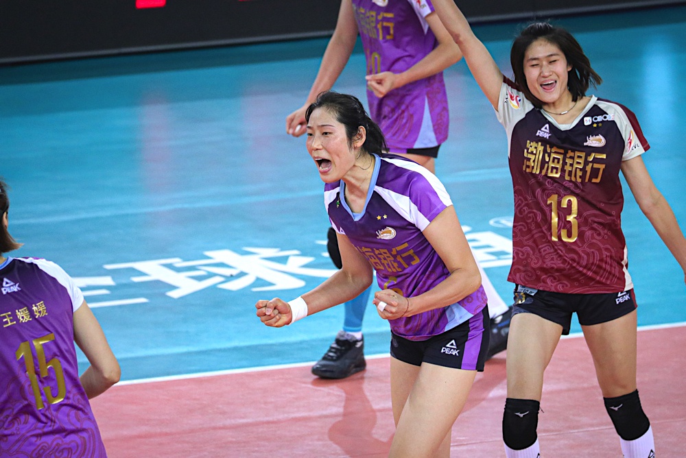 TIANJIN, JIANGSU CLAIM OPENING WINS IN SEMIFINALS OF CHINESE WOMEN’S VOLLEYBALL LEAGUE