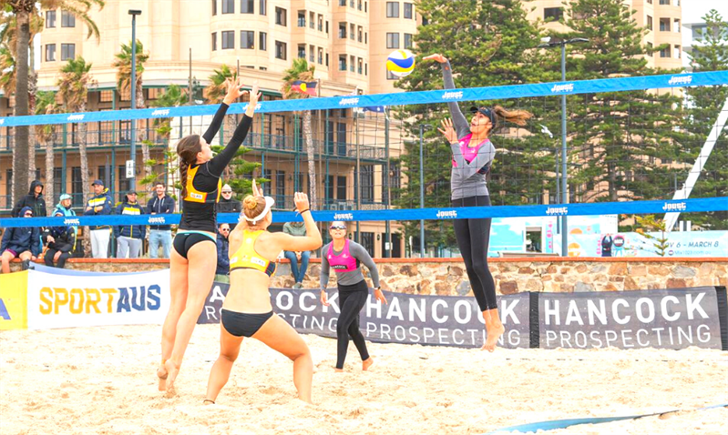 CLASH OF THE OLYMPIANS AT WOMEN’S AUSTRALIAN CHAMPIONSHIPS ON MANLY BEACH