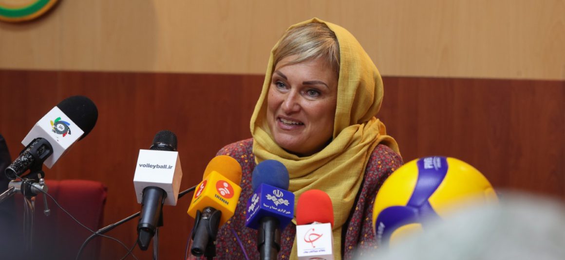 NEW IRAN WOMEN’S NATIONAL TEAM HEAD COACH CAMPEDELLI PARTAKES IN PRESS CONFERENCE IN TEHRAN