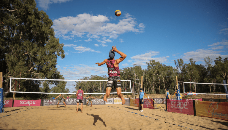 AUSTRALIAN BEACH VOLLEYBALL TOUR ARRIVES IN MOLLYMOOK THIS WEEKEND