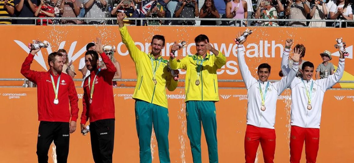 AUSTRALIANS AND CANADIANS RETAIN COMMONWEALTH GAMES TITLES
