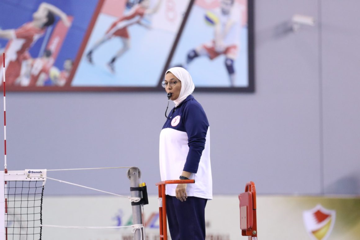 FIRST FEMALE REFEREE WHISTLES IN BAHRAIN VOLLEYBALL LEAGUE 