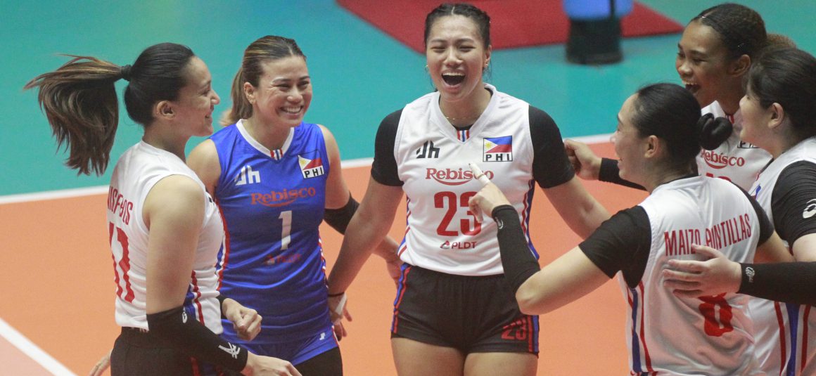 PHILIPPINES ENDURE FIVE-SET THRILLER AGAINST INDIA IN AVC CHALLENGE CUP