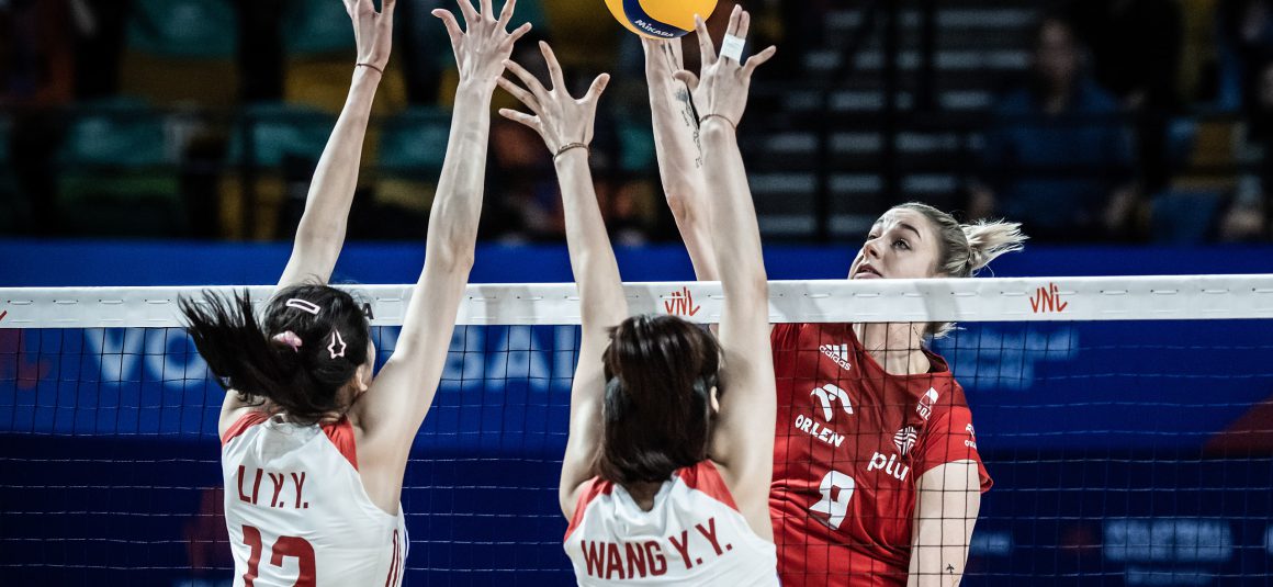 POLAND STUN CHINA IN THREE 