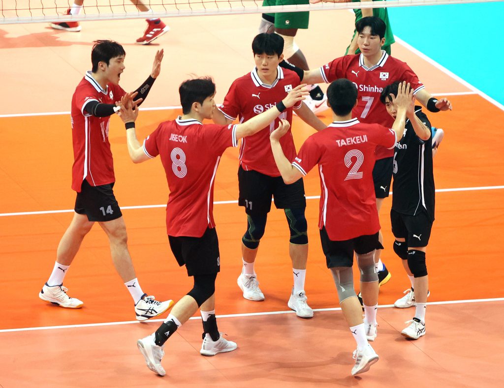 KOREA, AUSTRALIA WIN TWO IN SUCCESSION TO TOP THEIR POOLS IN AVC