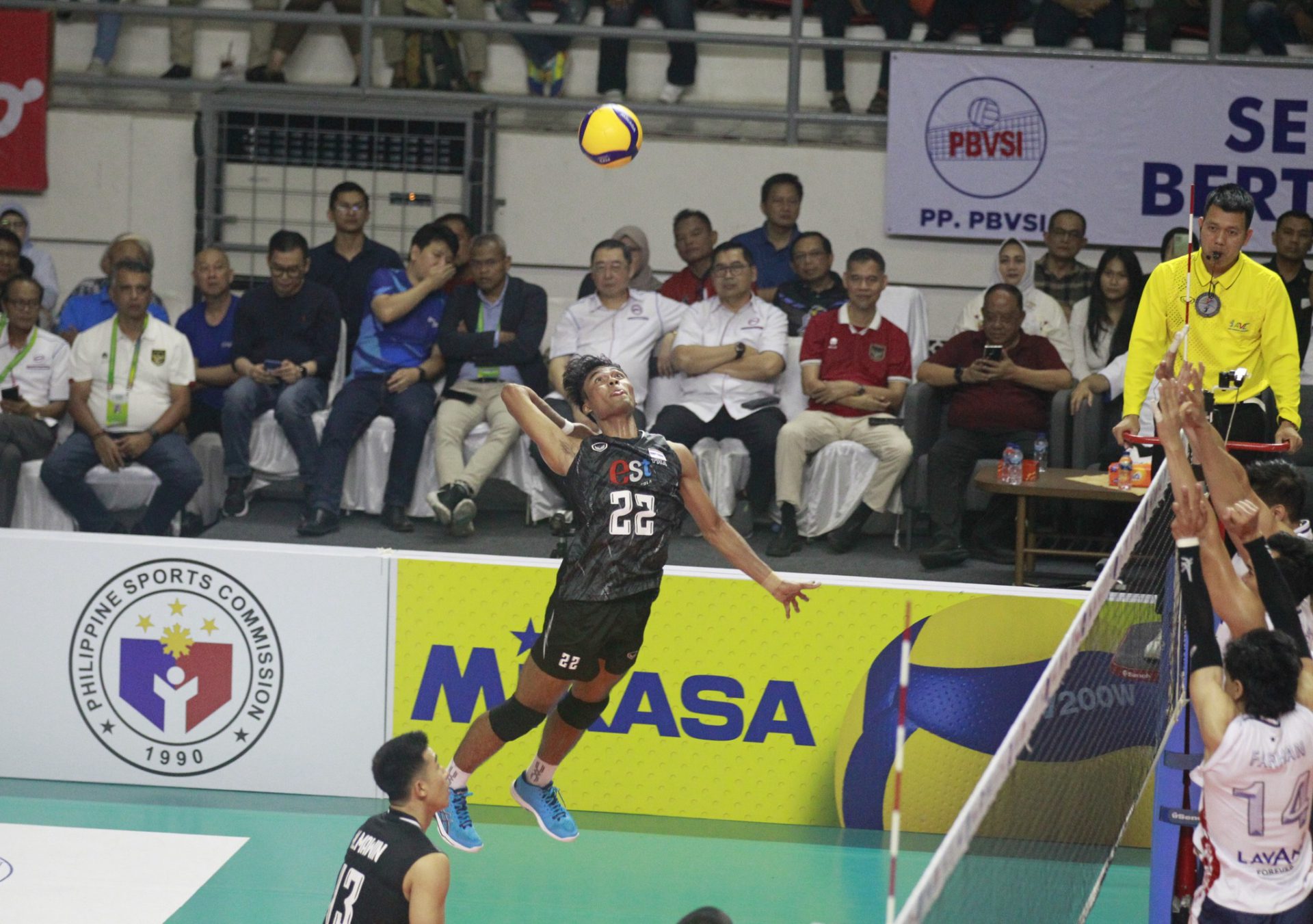 INDONESIA CROWNED SEA V. LEAGUE FIRST LEG CHAMPIONS AFTER STUNNING