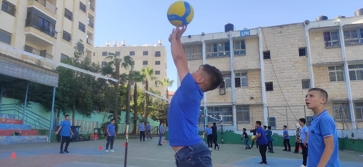300 PALESTINIAN KIDS PARTICIPATE IN MINI VOLLEYBALL FESTIVAL