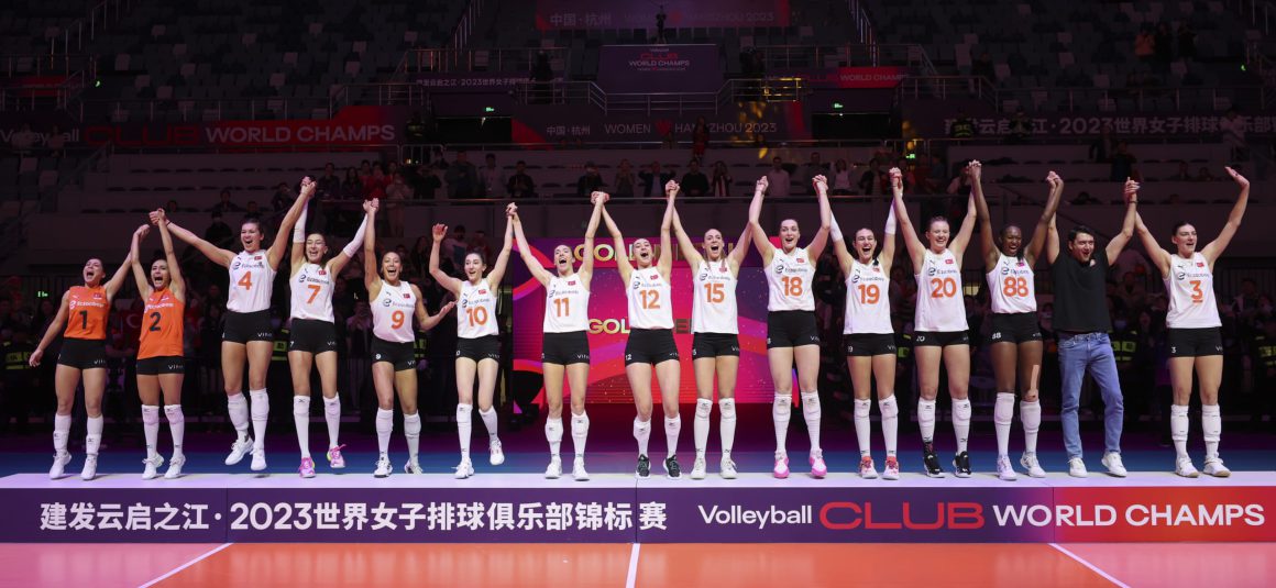 FIVB-SET BATTLE PUTS ECZACIBASI ON TOP OF THE WORLD
