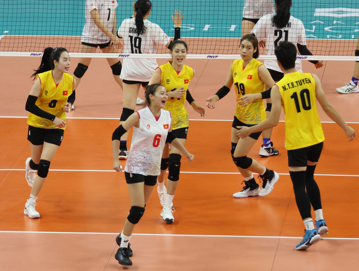VIETNAM SEAL SECOND WIN WITH STRAIGHT SETS ON SINGAPORE
