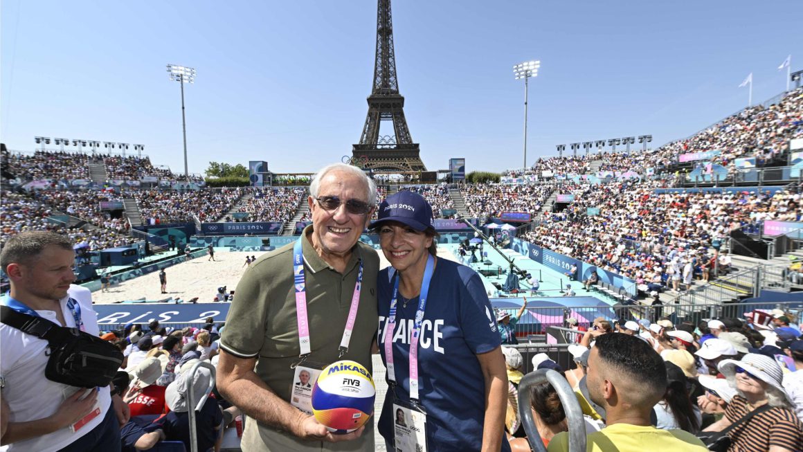 AN UNFORGETTABLE DAY AT THE EIFFEL TOWER STADIUM AS ROYALTY, HOLLYWOOD DIRECTOR AND PARIS MAYOR JOIN THE BIGGEST PARTY AT OLYMPIC GAMES
