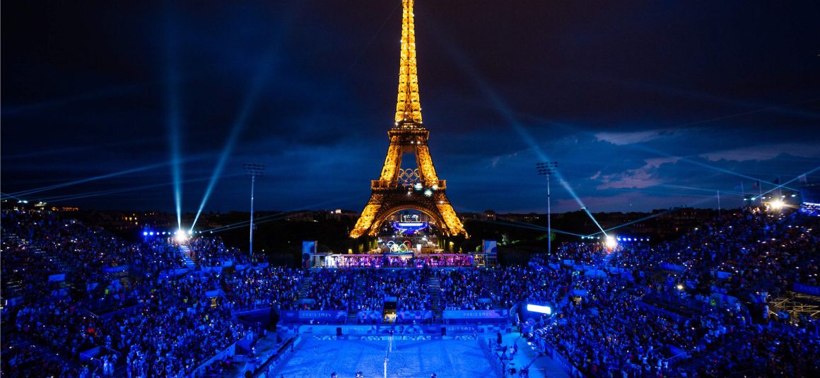 MAGICAL, MARVELLOUS, MAGNIFIQUE: EIFFEL TOWER LIGHTS UP BEACH VOLLEYBALL VENUE ON OLYMPIC NIGHTS