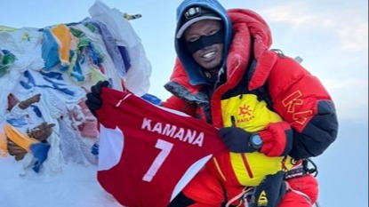 VOLLEYBALL REACHES NEW HEIGHTS AT THE PEAK OF MOUNT EVEREST!