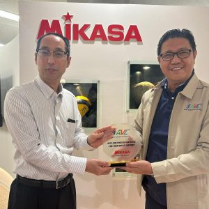 AVC PRESIDENT MEETS WITH MIKASA PRESIDENT DURING HIS VISIT TO MIKASA HEADQUARTERS 