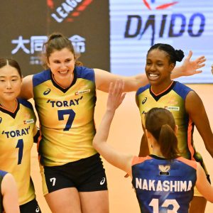 NWAKALOR HAMMERS 90 (!) POINTS IN EIGHT SETS IN JAPAN