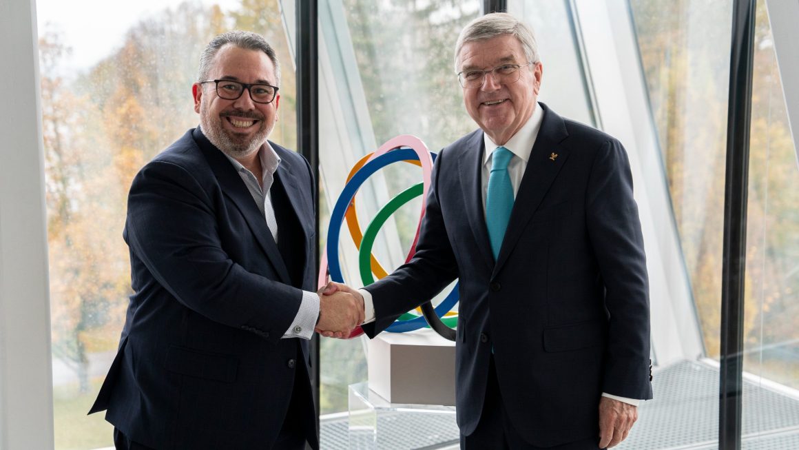 FIVB LEADERSHIP MEETS IOC TO SHARE AMBITIOUS VISION FOR GLOBAL VOLLEYBALL MOVEMENT