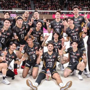 KENTO MIYAURA POWERS AICHI TO TWO FIVE-SET WINS AT TOKYO