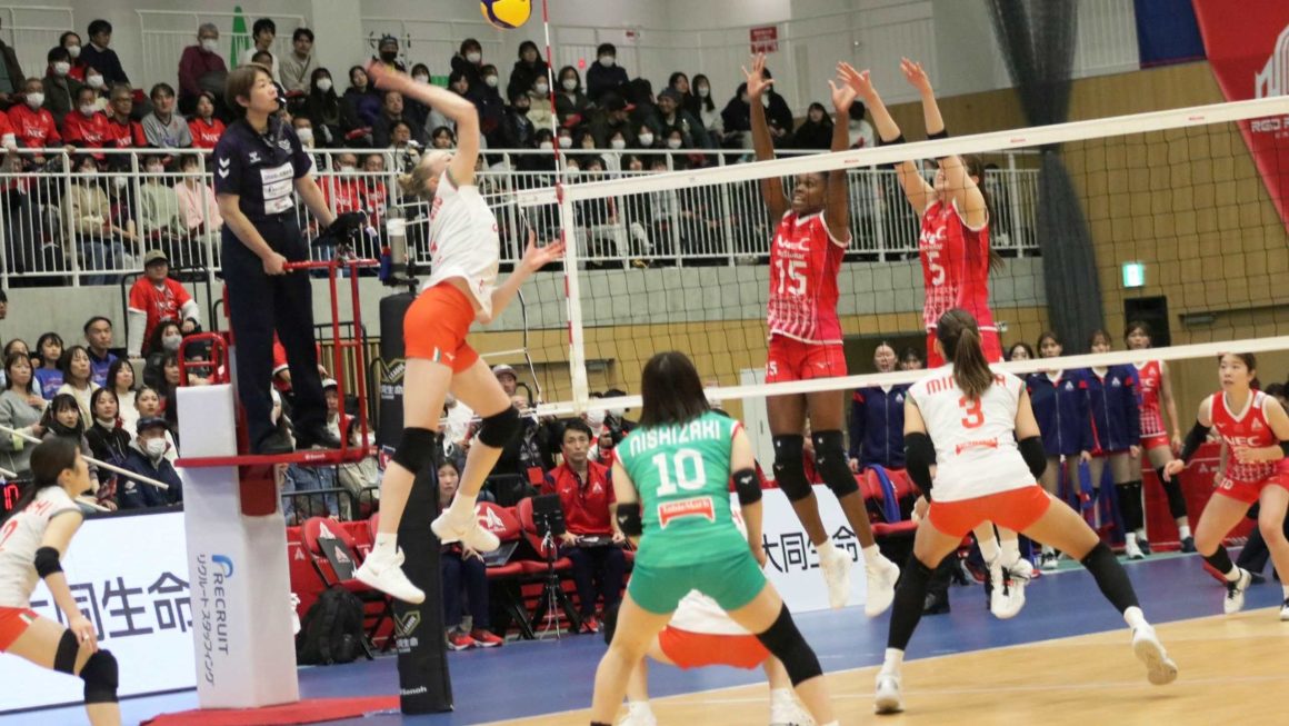 NEC AND OSAKA EXCHANGE WINS, DENSO AND AGEO SUFFER UPSETS