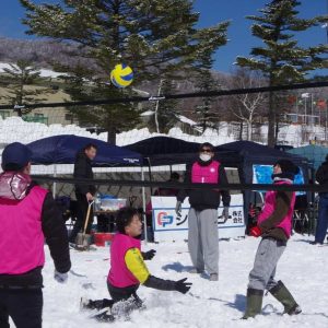 SNOW VOLLEYBALL TOURNAMENTS HELD IN FINLAND AND JAPAN