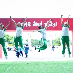 VOLLEYBALL EXPERIENCE BRINGS BANGKOK PUPILS CLOSER TO THE GAME