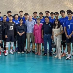 BAGUNAS ON ALAS MEN: WE EAT TOGETHER, TRAIN HARD TOGETHER AND PUSH EACH OTHER