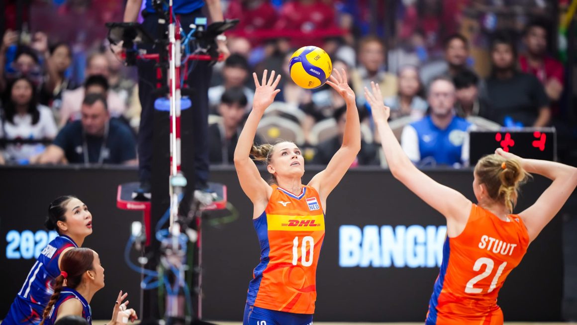THE NETHERLANDS OUTLAST THAILAND TO DOMINATE POOL A