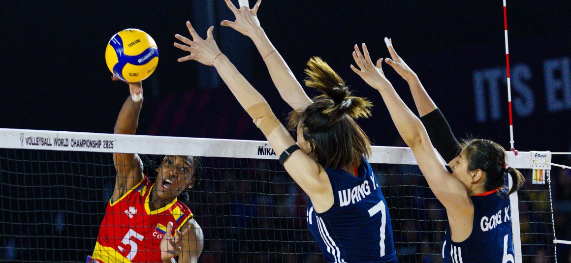 CHINA GET THE JOB DONE AGAINST COLOMBIA AND ADVANCE
