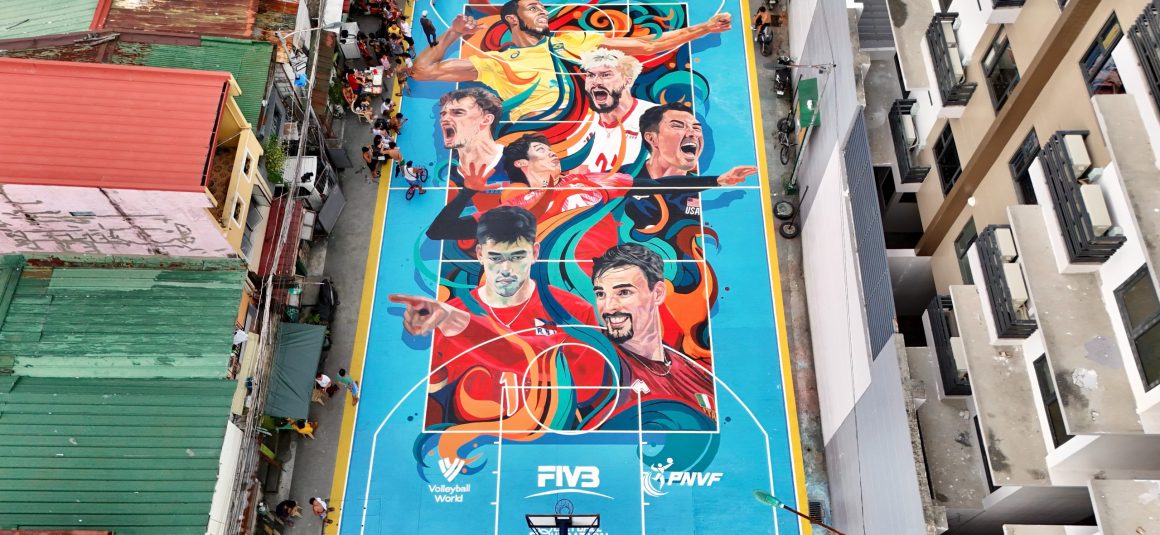 VOLLEYBALL MEETS ART: COURT BECOMES A CANVAS!