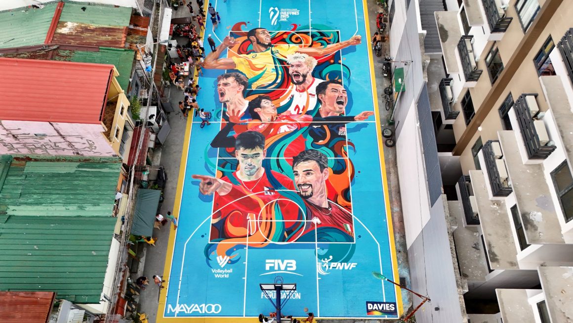 VOLLEYBALL MEETS ART: COURT BECOMES A CANVAS!
