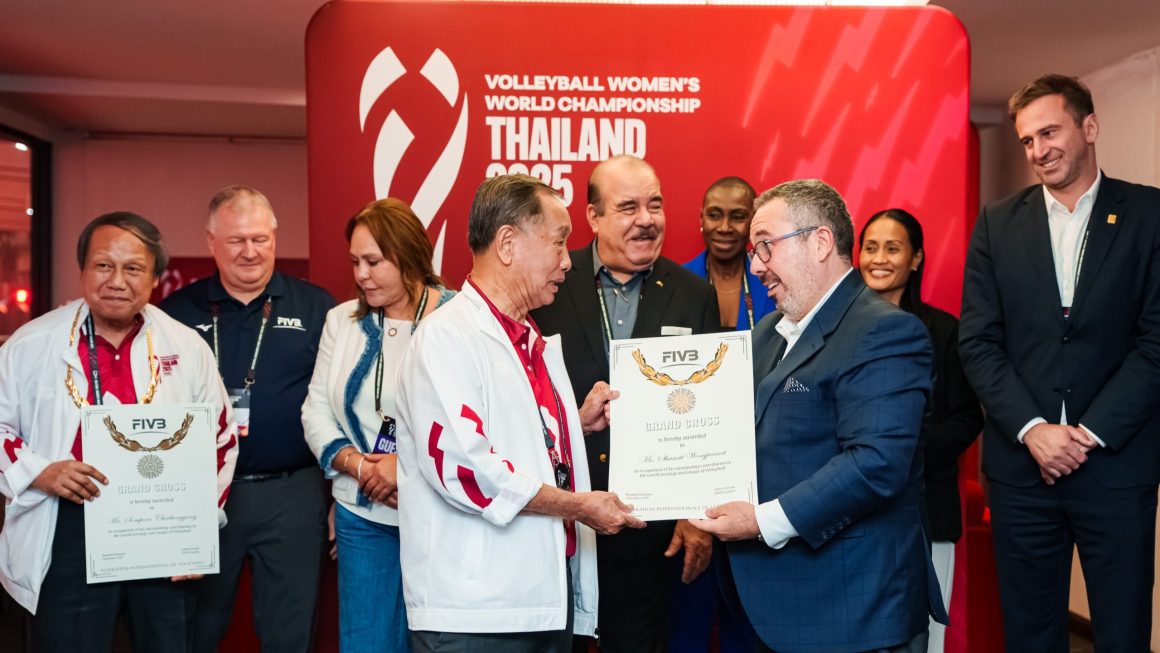 SOMPORN CHAIBANGYANG AND SHANRIT WONGPRASERT HONOURED WITH FIVB GRAND CROSS AT WOMEN’S WORLD CHAMPIONSHIP