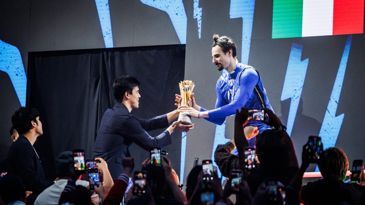 PHILIPPINE TEAM TAKES PART IN MEANINGFUL ATHLETE-CENTRED WORLD CHAMPIONSHIP TROPHY HANDOVER