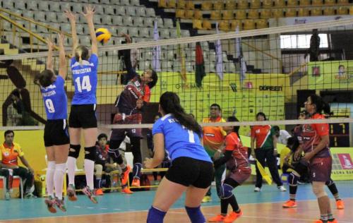 Ajmiira of Bangladesh (12) against Kyrgyzstan.