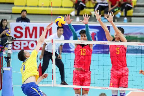 CHN V KAZ (40)