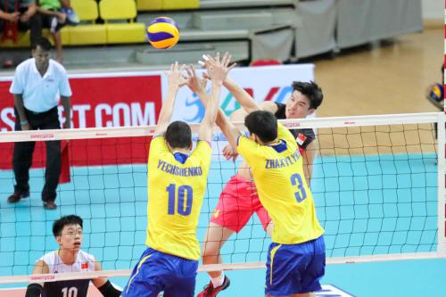 CHN V KAZ (52)